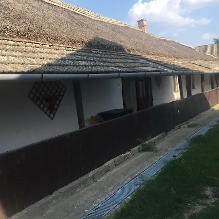 Czifra Palota * سزارفاس